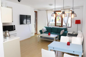 50m from Ski Piste 1 BR Apartment in Predela 2